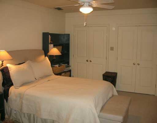 401 Haring Road Metairie, LA 70001 - Photo 6 of 8 Gallery Image 6