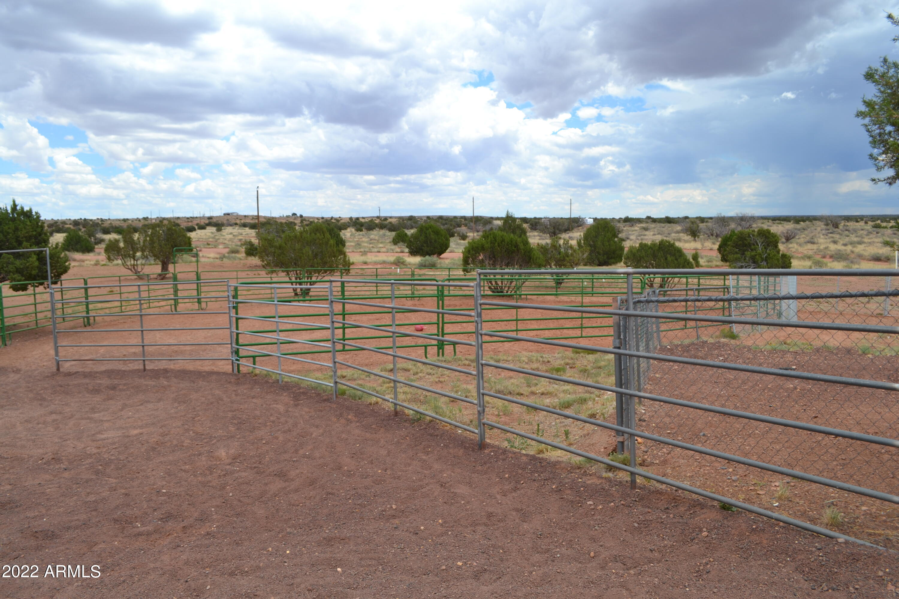 3375 Old Woodruff Road Snowflake, AZ 85937 - Photo 35 of 48 3375 N Old Woodruff Rd 049