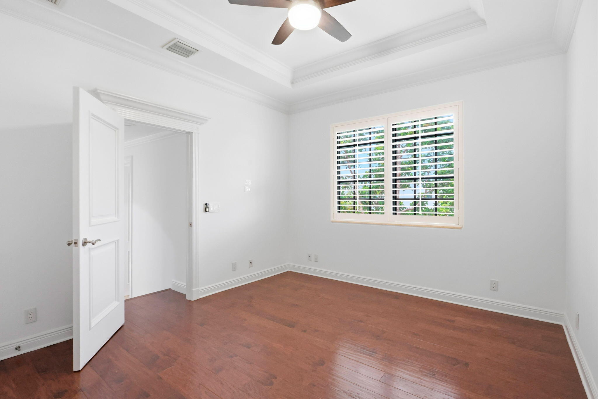 260 Northeast Wavecrest Court Boca Raton, FL 33432 - Photo 47 of 71 Bedroom 4