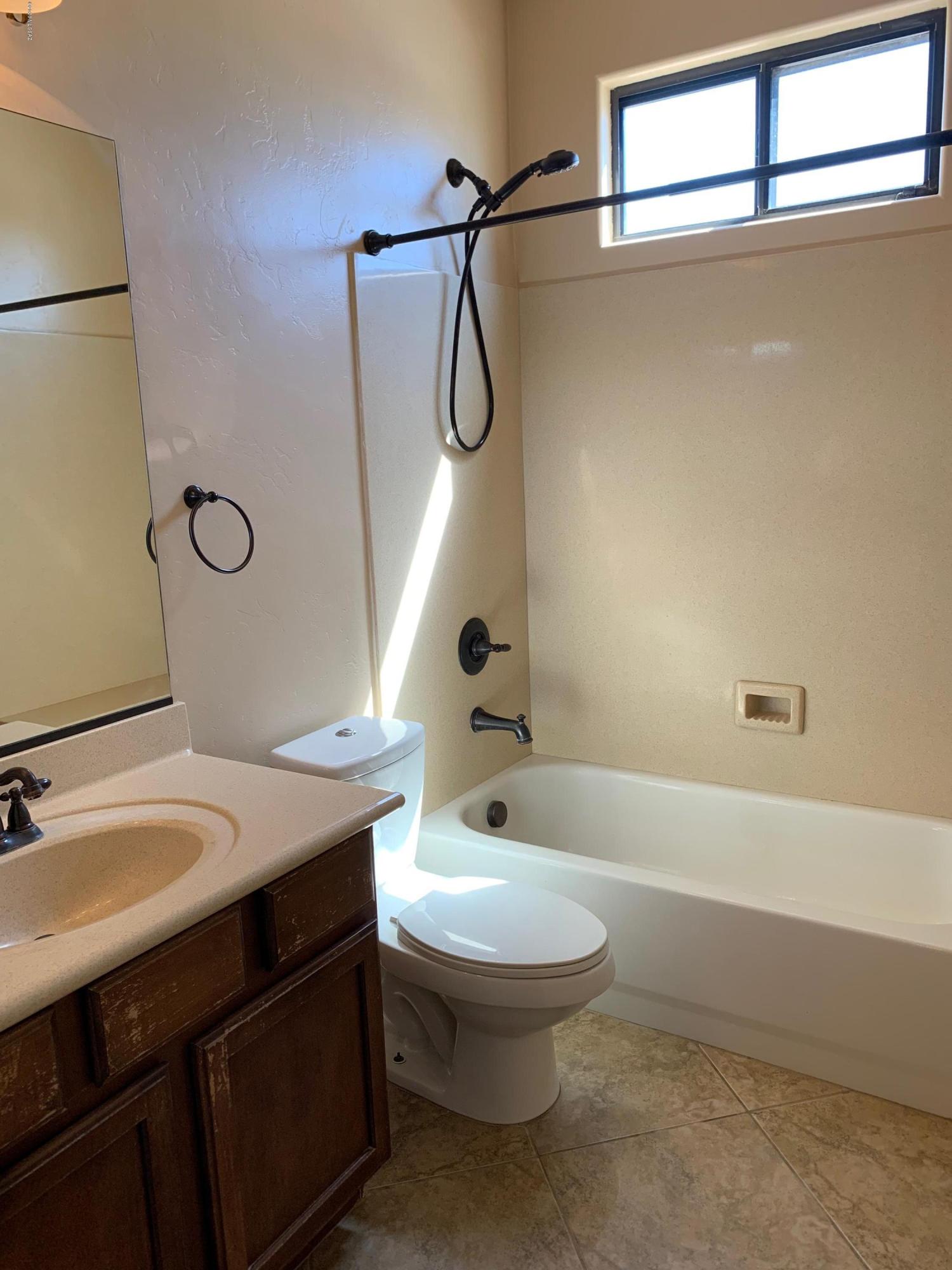 12268 West Reyher Farms Loop Marana, AZ 85653 - Photo 18 of 32