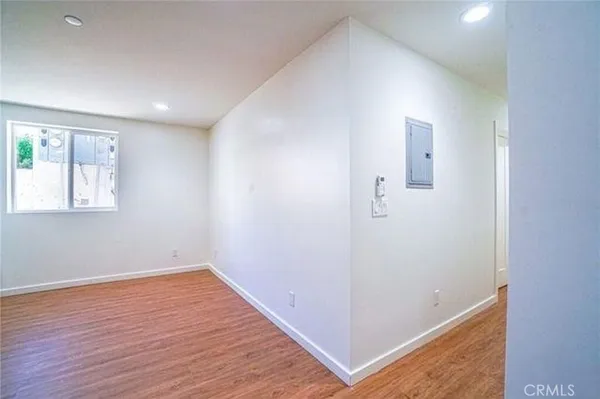 $2,195 | 6469 Calhoun Avenue, Van Nuys, CA 91401