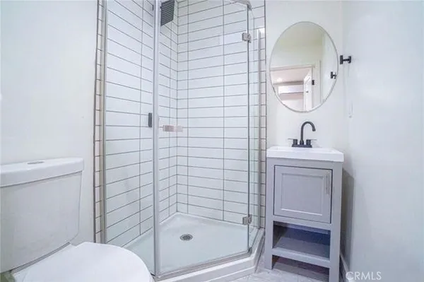 $2,195 | 6469 Calhoun Avenue, Van Nuys, CA 91401