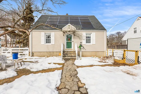 $450,000 | 56 Stonybrook Road, Stratford, CT 06614