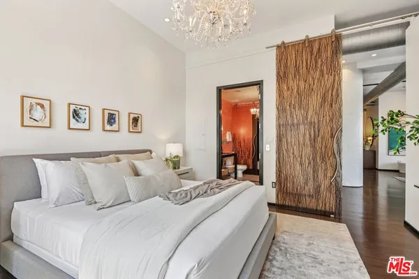 $1,495,000 | 1645 Vine Street, Unit 706, Los Angeles, CA 90028