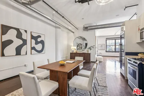 $1,495,000 | 1645 Vine Street, Unit 706, Los Angeles, CA 90028