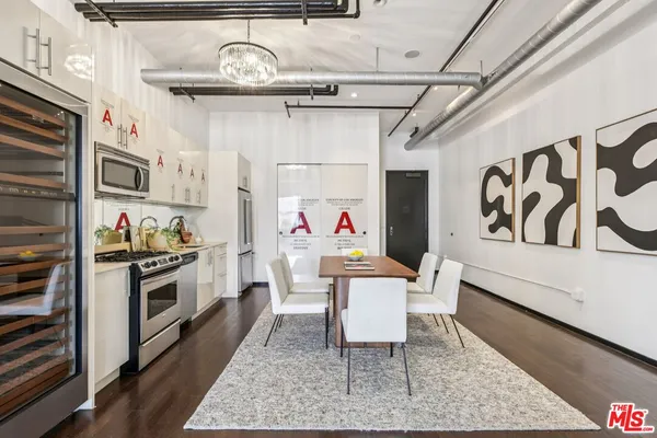 $1,495,000 | 1645 Vine Street, Unit 706, Los Angeles, CA 90028