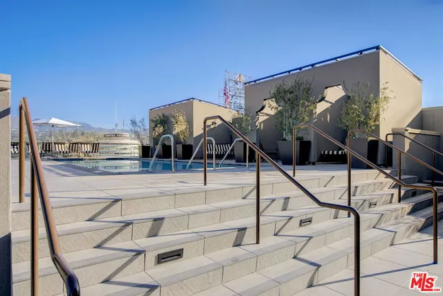 $1,495,000 | 1645 Vine Street, Unit 706, Los Angeles, CA 90028