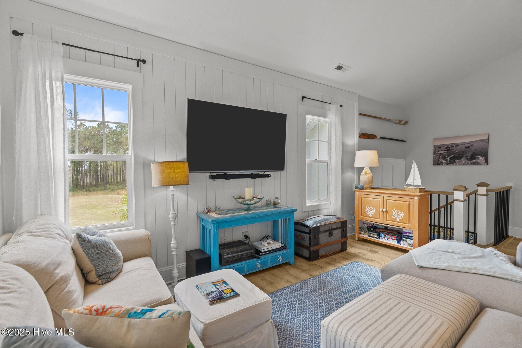 217 Alderman Landing Road Holly Ridge, NC 28445 - Photo 13 of 38 Living Room 2