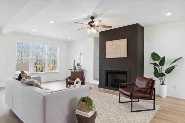 $868,000 | 28 Autumn Way, Dunlap, TN 37327