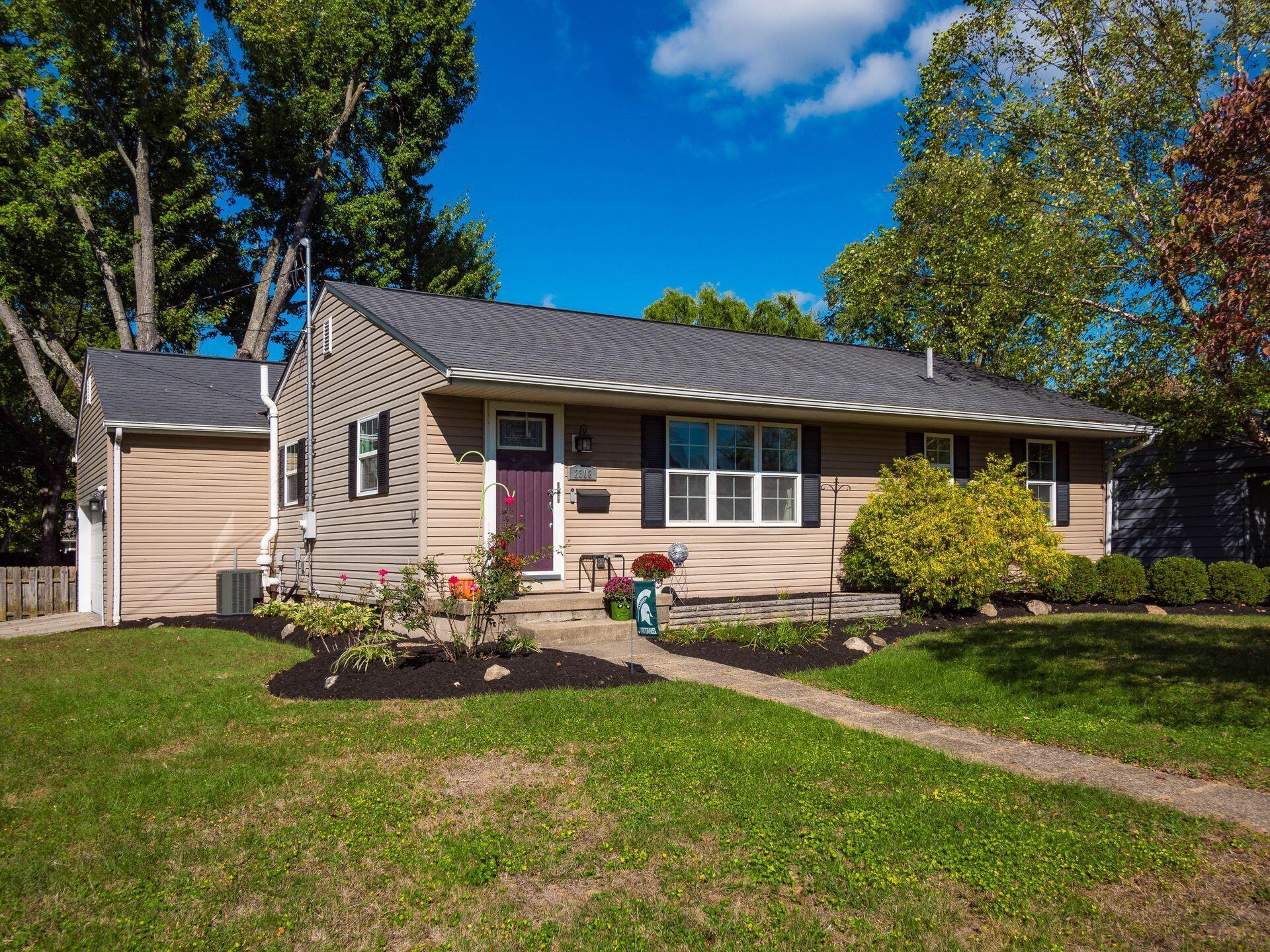 2308 Shrewsbury Road Columbus, OH 43221 - Photo 2 of 42 Angle view