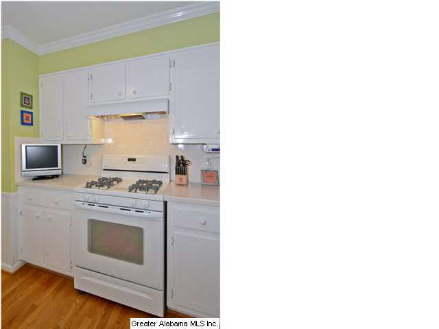 3570 Mill Springs Road Birmingham, AL 35223 - Photo 11 of 32