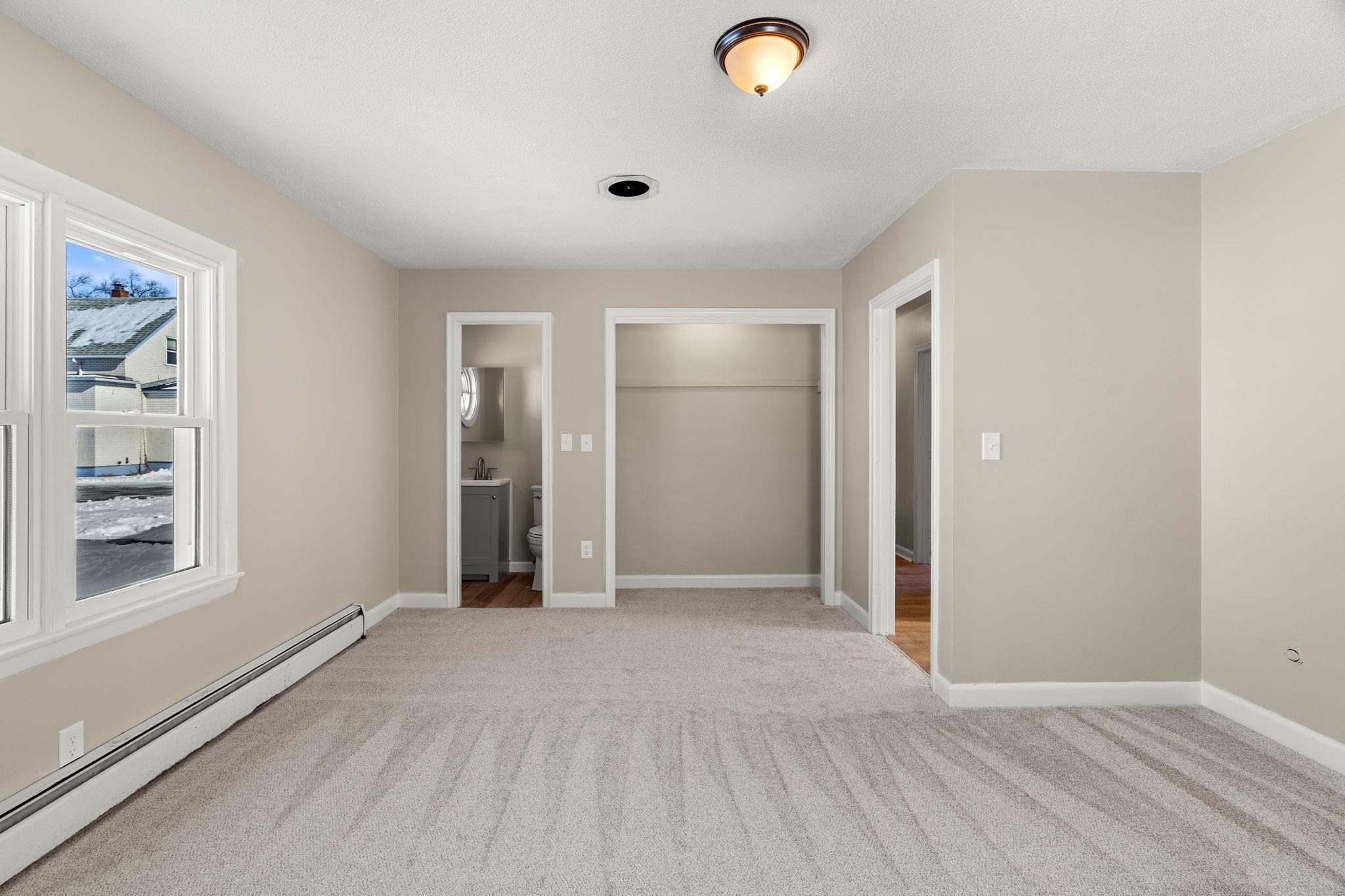 49 Lovell Street Nashua, NH 03060 - Photo 20 of 43