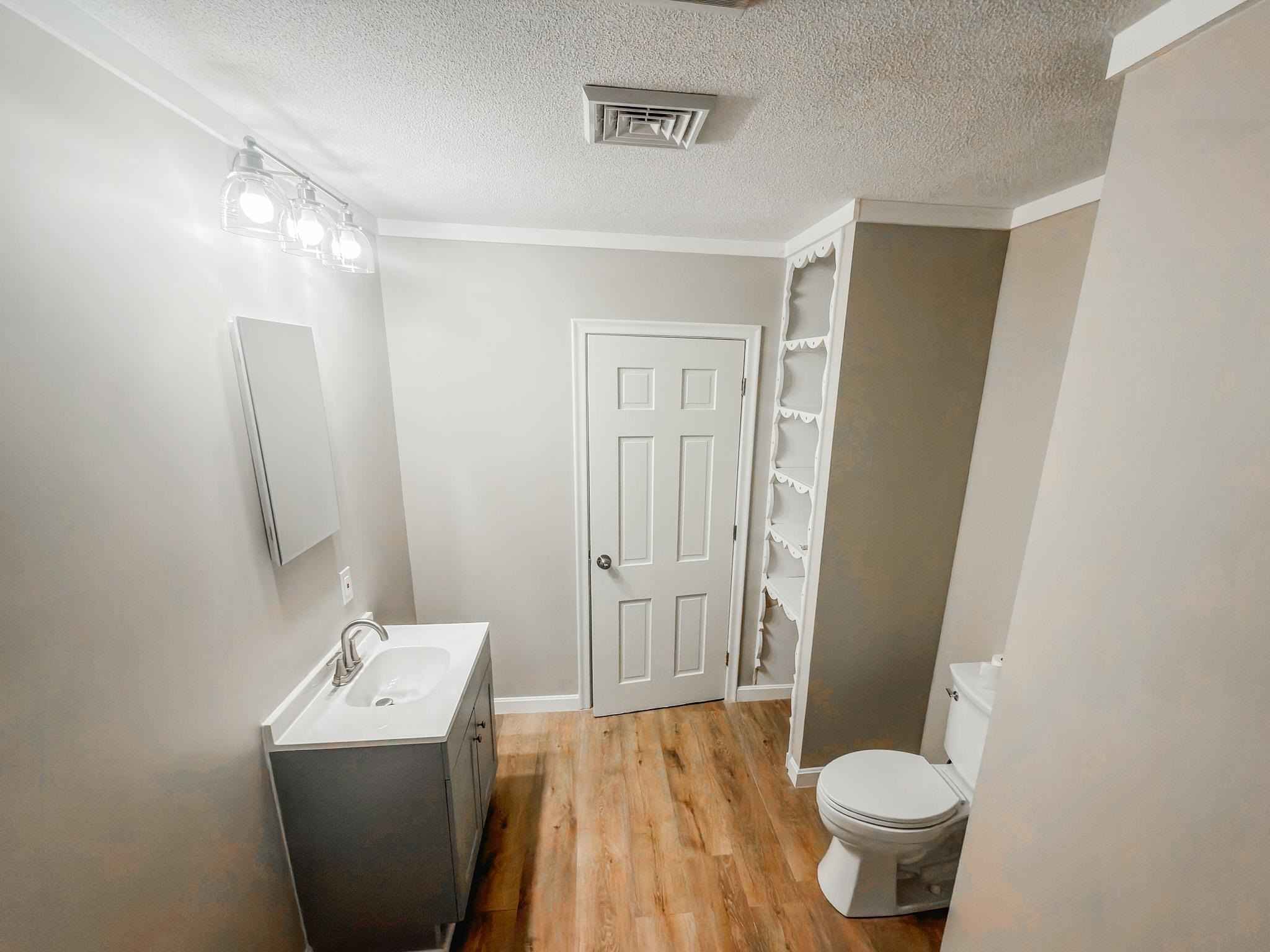 49 Lovell Street Nashua, NH 03060 - Photo 30 of 43