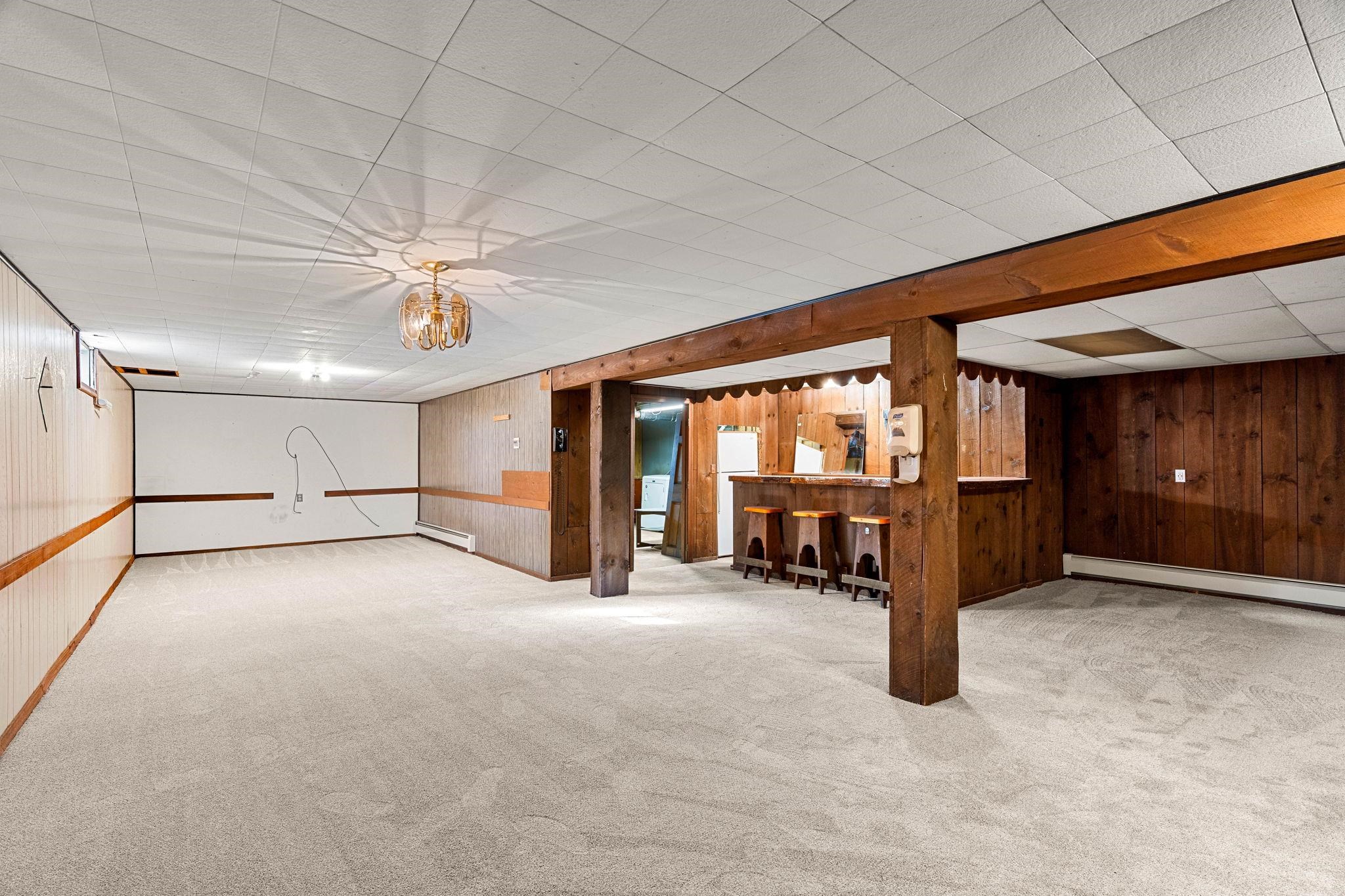 49 Lovell Street Nashua, NH 03060 - Photo 38 of 43