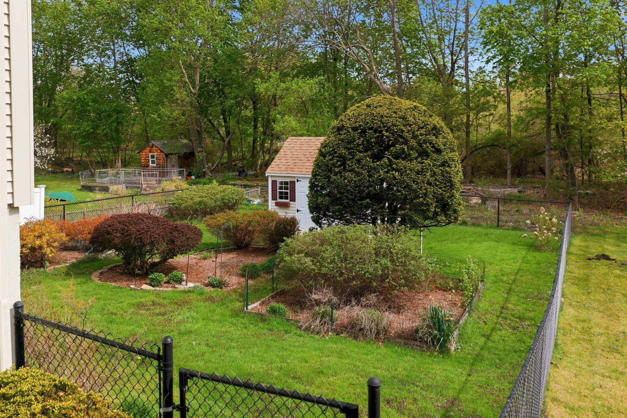 46 Grapevine Avenue Lexington, MA 02421 - Photo 14 of 15 Gallery Image 14