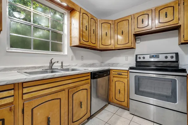 $299,999 | 212 Meridianna Drive, Tallahassee, FL 32312