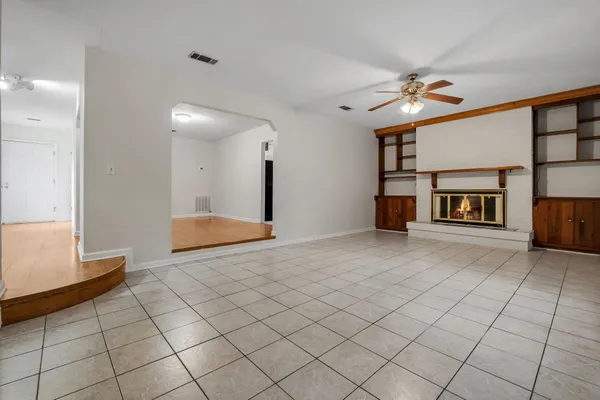 $299,999 | 212 Meridianna Drive, Tallahassee, FL 32312