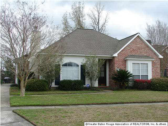 17512 Beckfield Avenue Baton Rouge, LA 70817 - Photo 1 of 14 Gallery Image 1