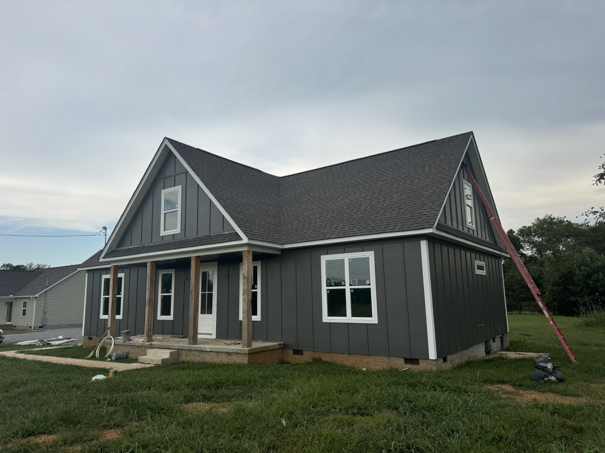 2105 Laws Hill Road Lewisburg, TN 37091 - Photo 2 of 34