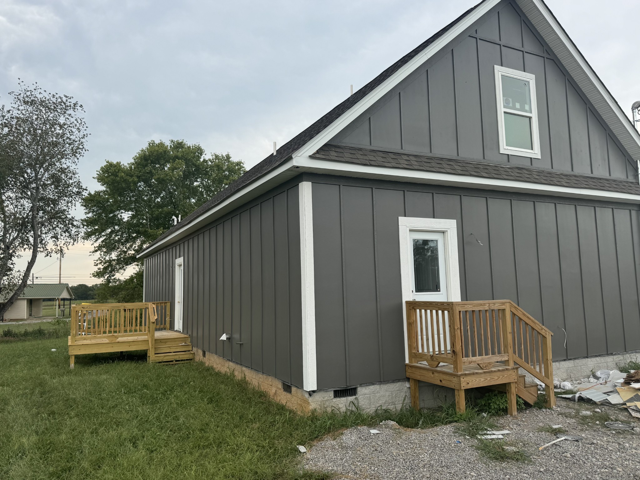 2105 Laws Hill Road Lewisburg, TN 37091 - Photo 3 of 34