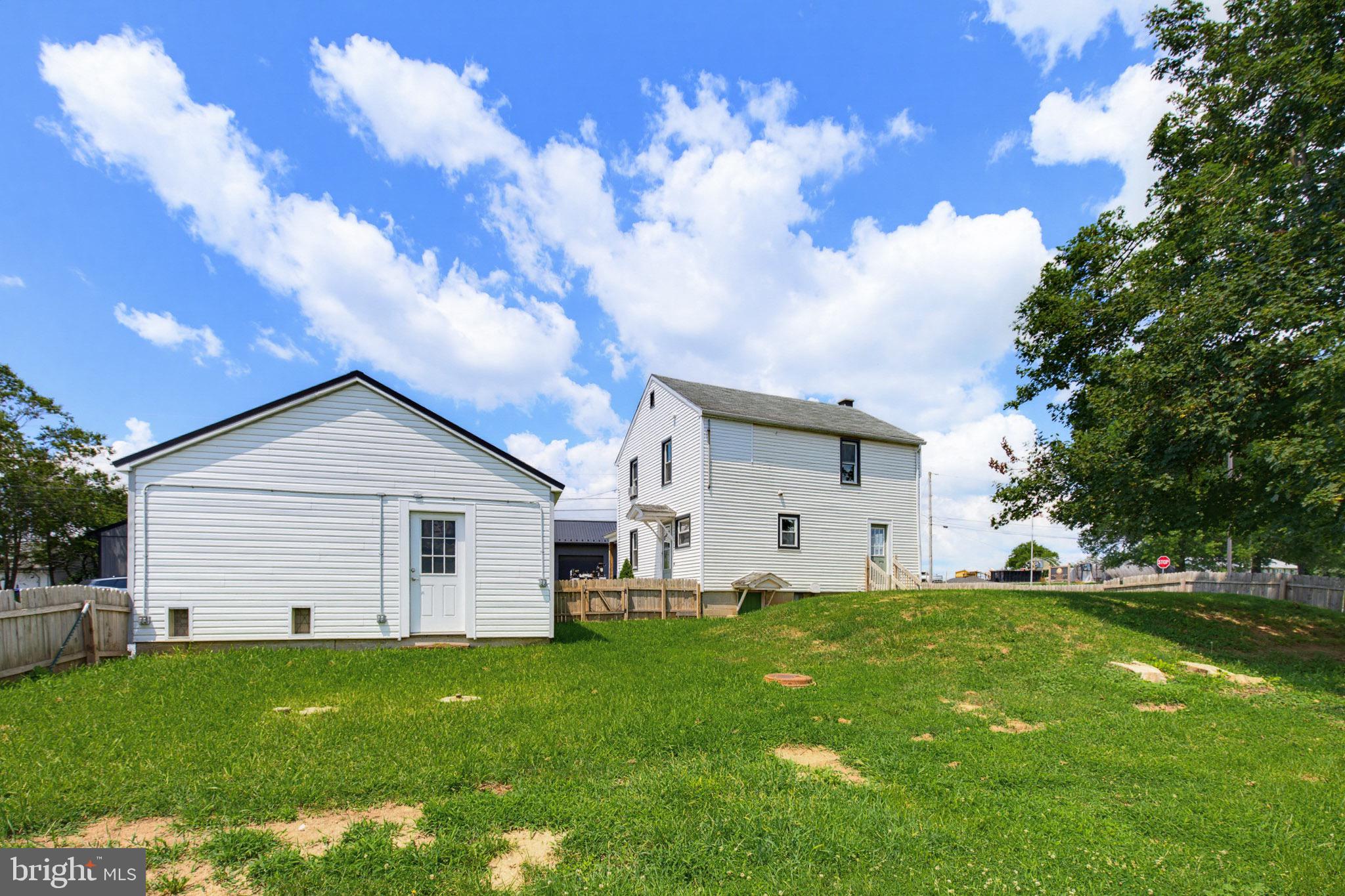 2161 Meadow View Road Manheim, PA 17545 - Photo 40 of 42 Gallery Image 40