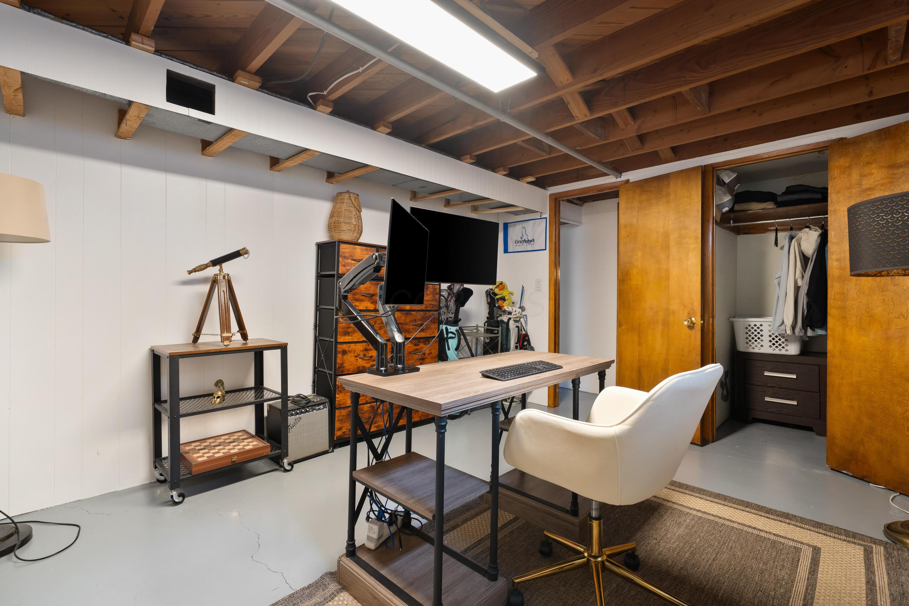 114 Chase Road Columbus, OH 43214 - Photo 22 of 35 Basement Office or Storage Space