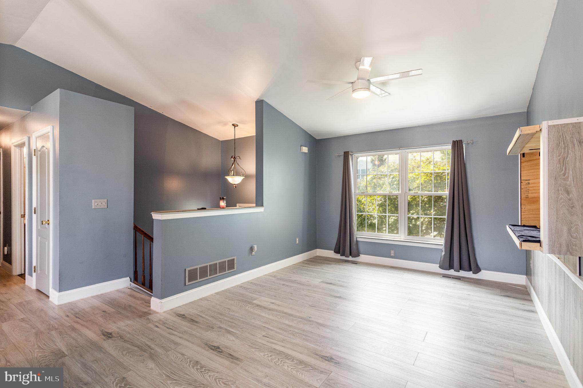 85 Apache Trail York Haven, PA 17370 - Photo 14 of 34 primary floor living area