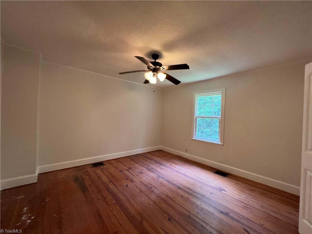 3000 West Lexington Ave Extension High Point, NC 27262 - Photo 10 of 19