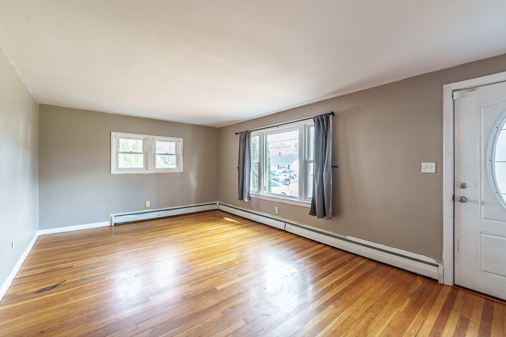 44 Gatewood Road Springfield, MA 01119 - Photo 5 of 25