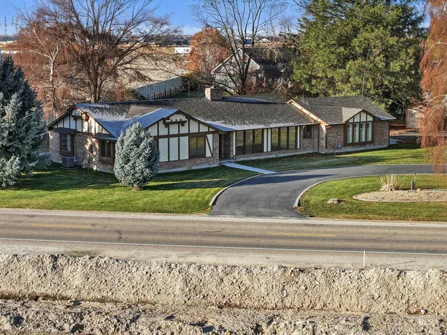 $725,000 | 6283 Bud Lane, Star, ID 83669