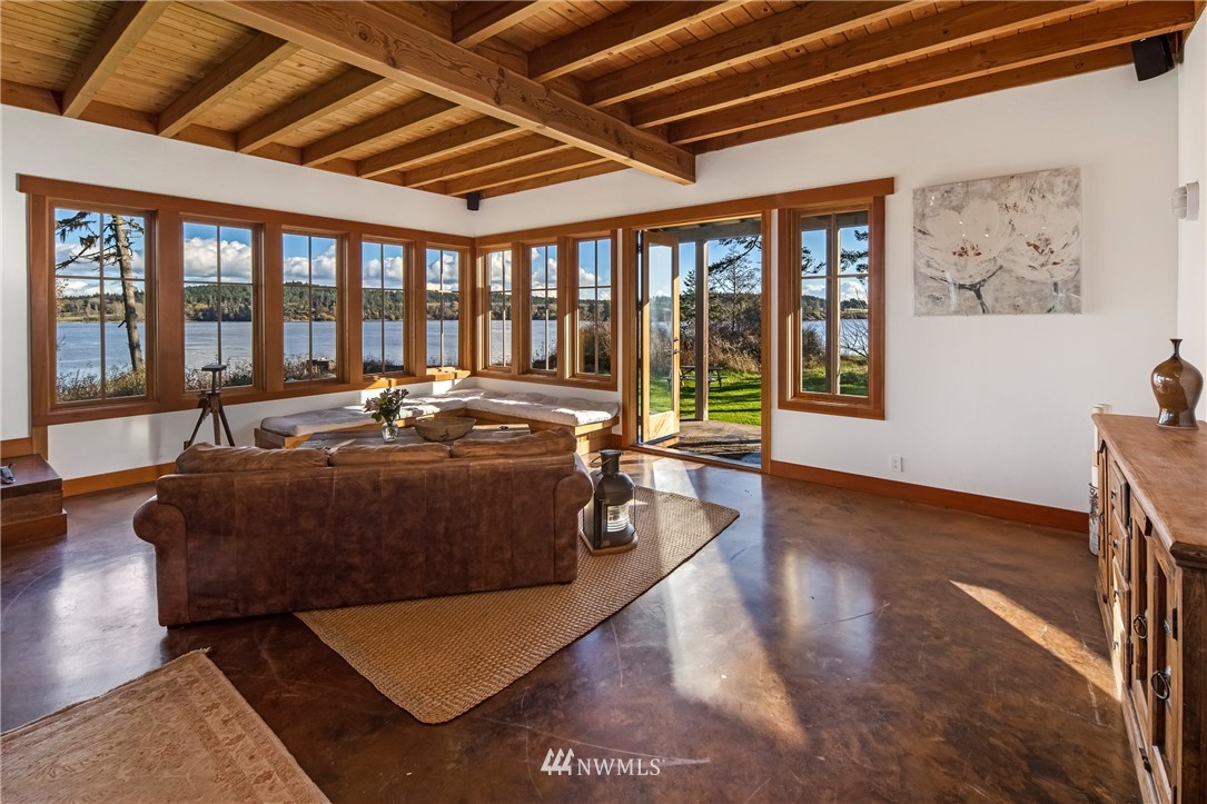 94 Bayshore Road Friday Harbor, WA 98250 - Photo 15 of 40 Gallery Image 15