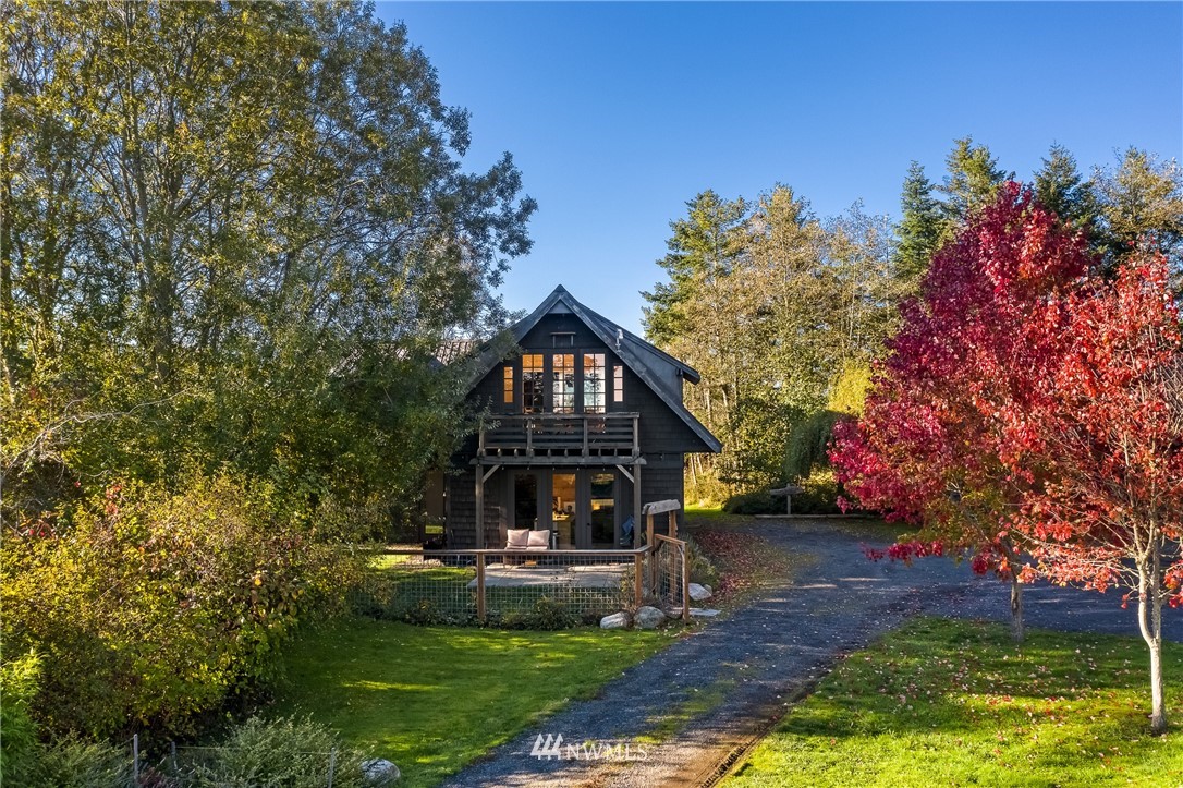94 Bayshore Road Friday Harbor, WA 98250 - Photo 3 of 40 Gallery Image 3