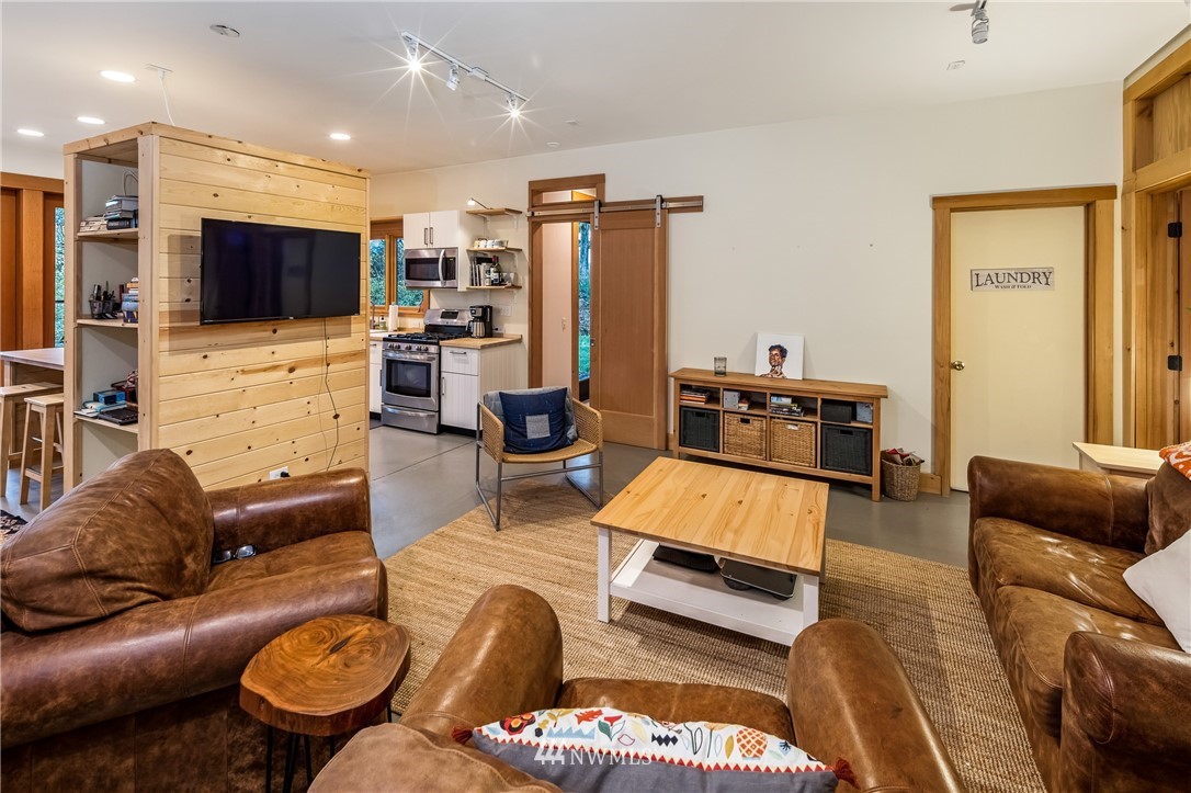 94 Bayshore Road Friday Harbor, WA 98250 - Photo 32 of 40 Gallery Image 32