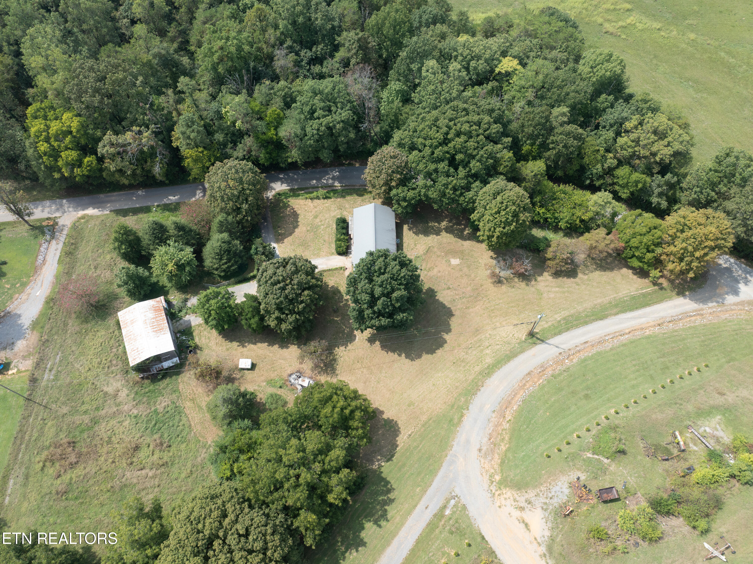 185 Trigonia Road Greenback, TN 37742 - Photo 15 of 22 DJI_0866