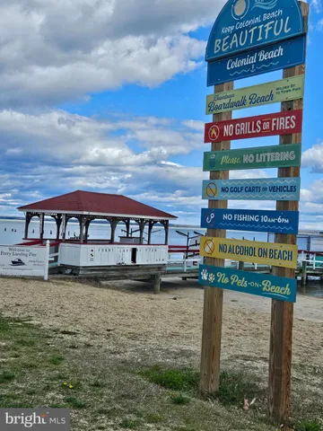 a front view of a building