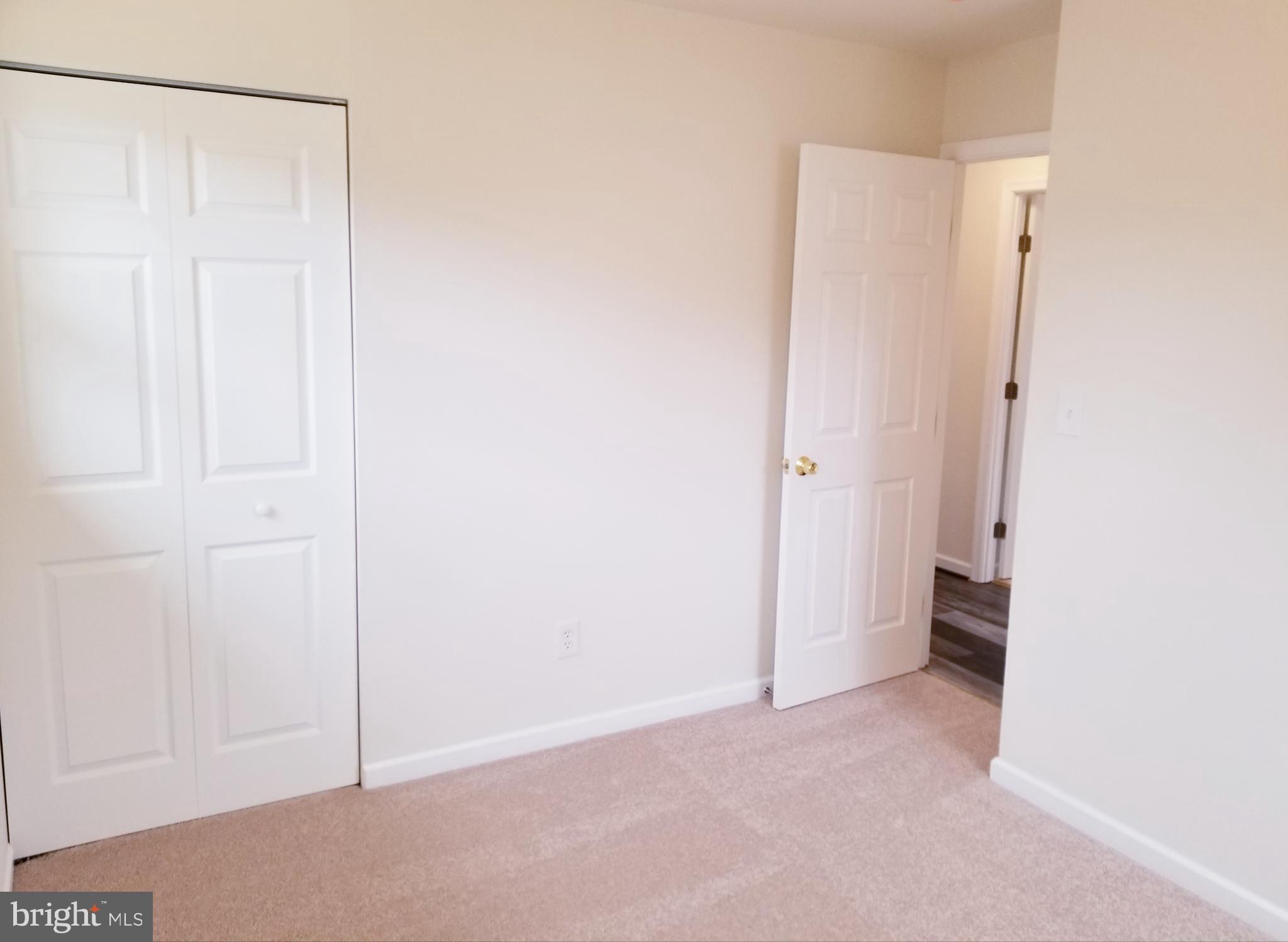 7941 East Shore Road Pasadena, MD 21122 - Photo 13 of 28 2nd Bedroom