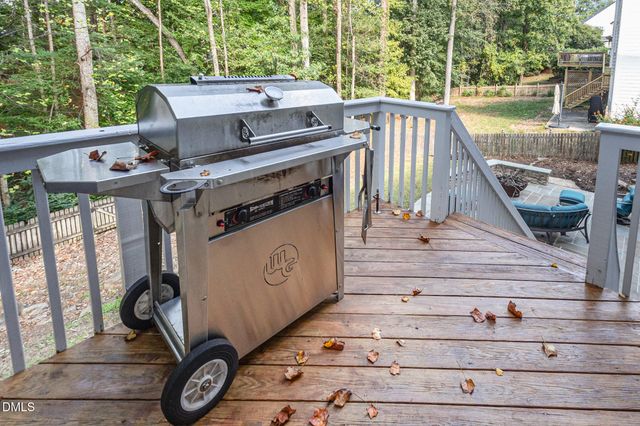 $795,000 | 302 Kellyridge Drive, Apex, NC 27502