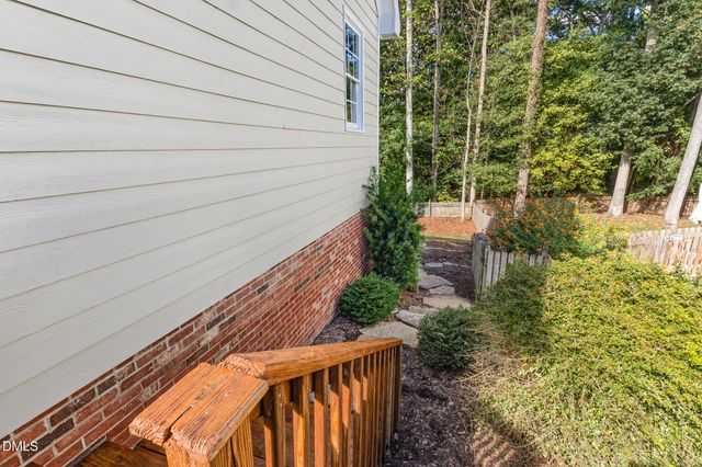 $795,000 | 302 Kellyridge Drive, Apex, NC 27502