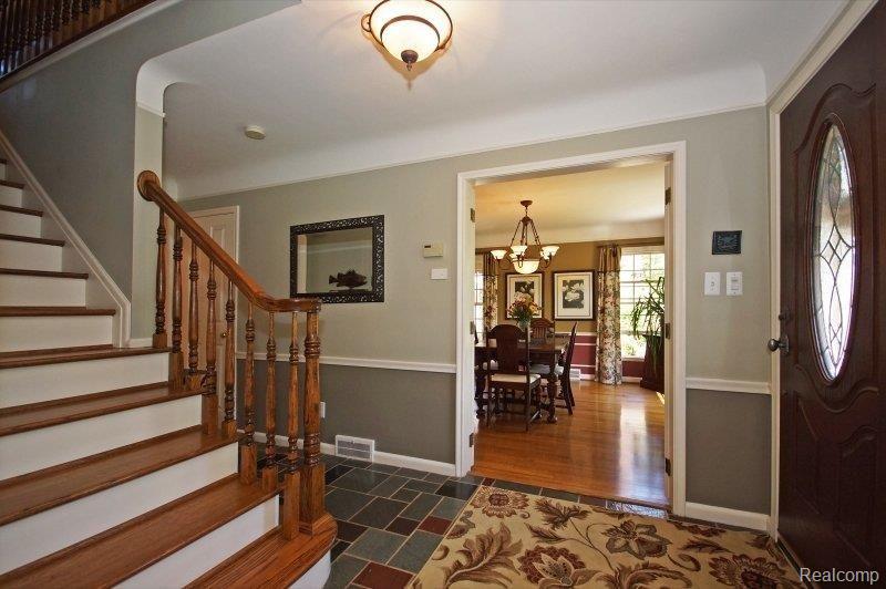 1127 Bedford Road Grosse Pointe, MI 48230 - Photo 2 of 25 DSC02462.JPG