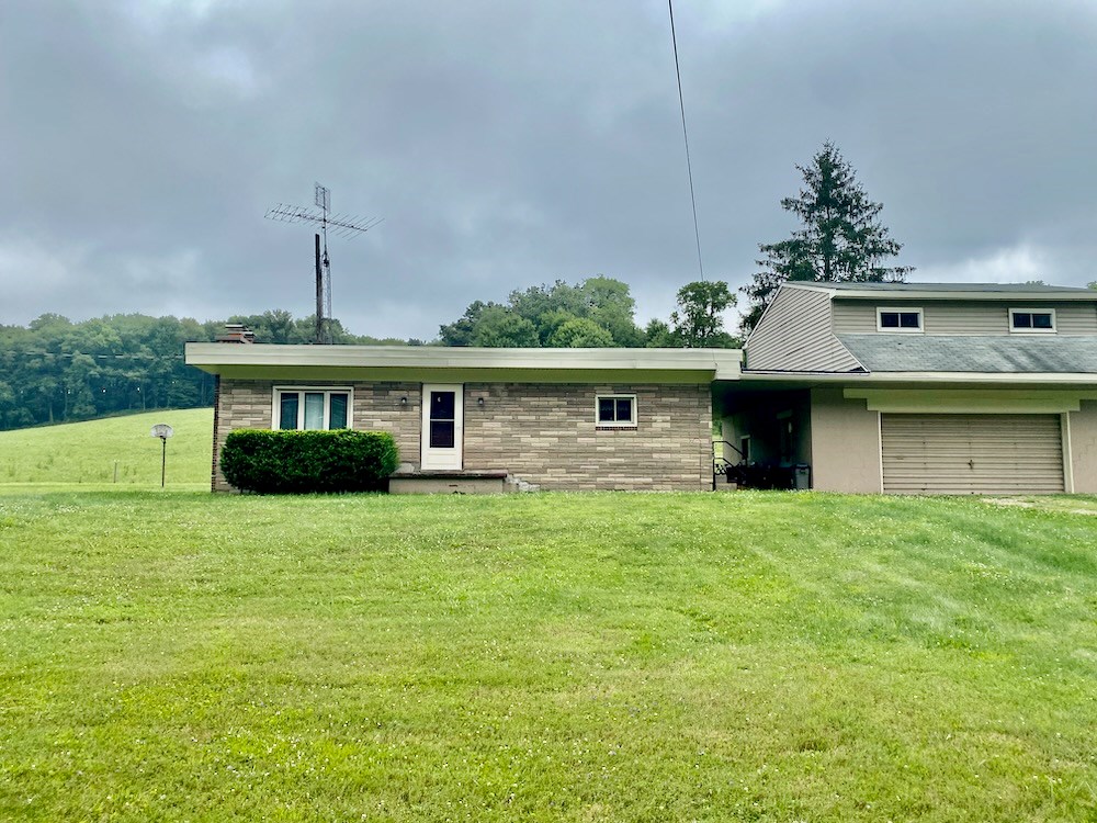 1885 Old Route, Unit 322 Utica, PA 16362 - Photo 3 of 6