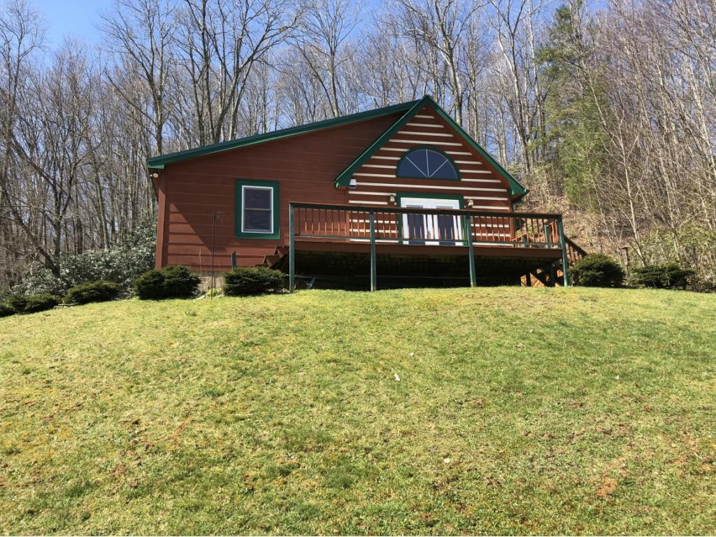 2331 Bulldog Road Trade, TN 37691 - Photo 1 of 31 Photo 1