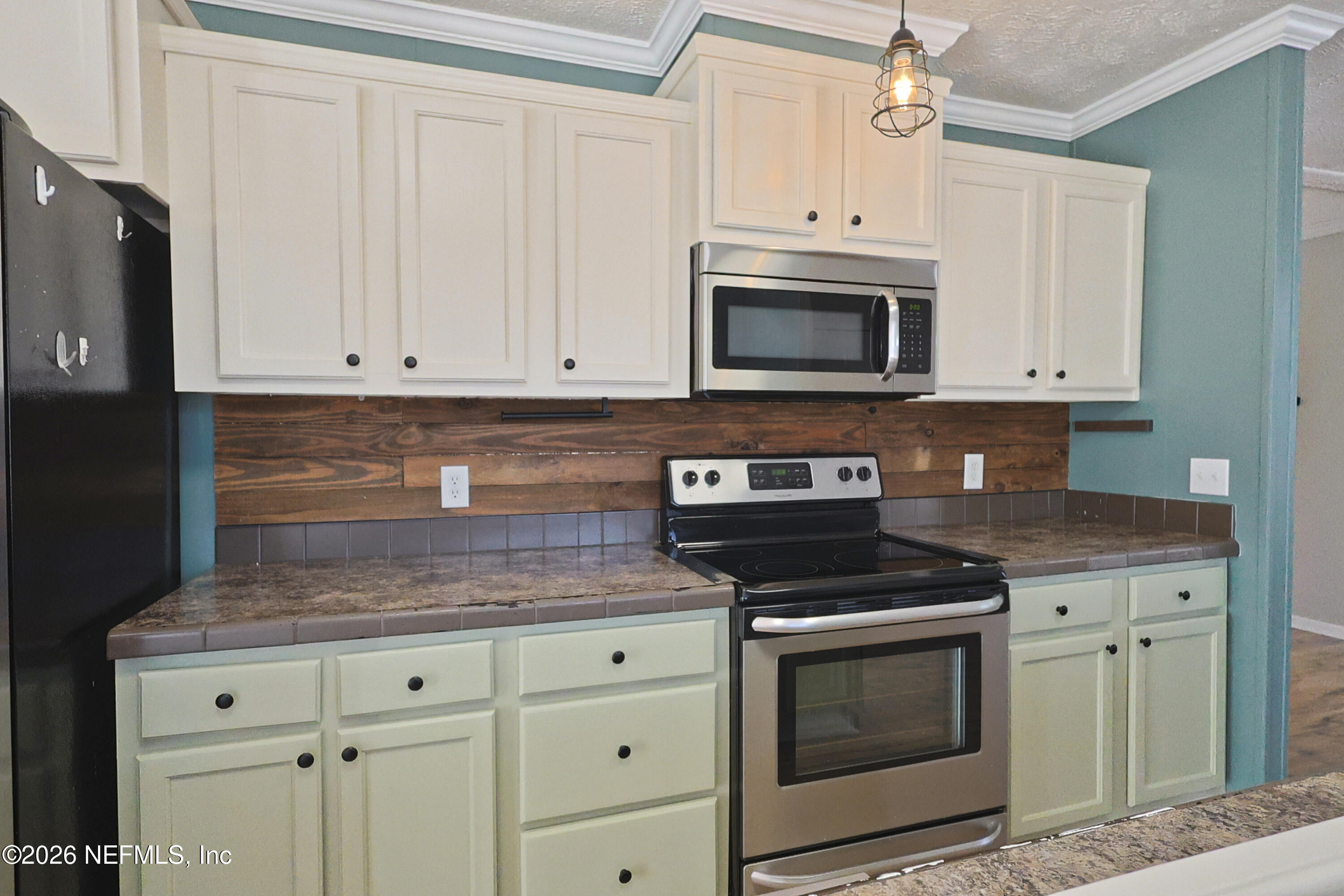 4680 Southeast 92nd Street Starke, FL 32091 - Photo 17 of 80 kitchen