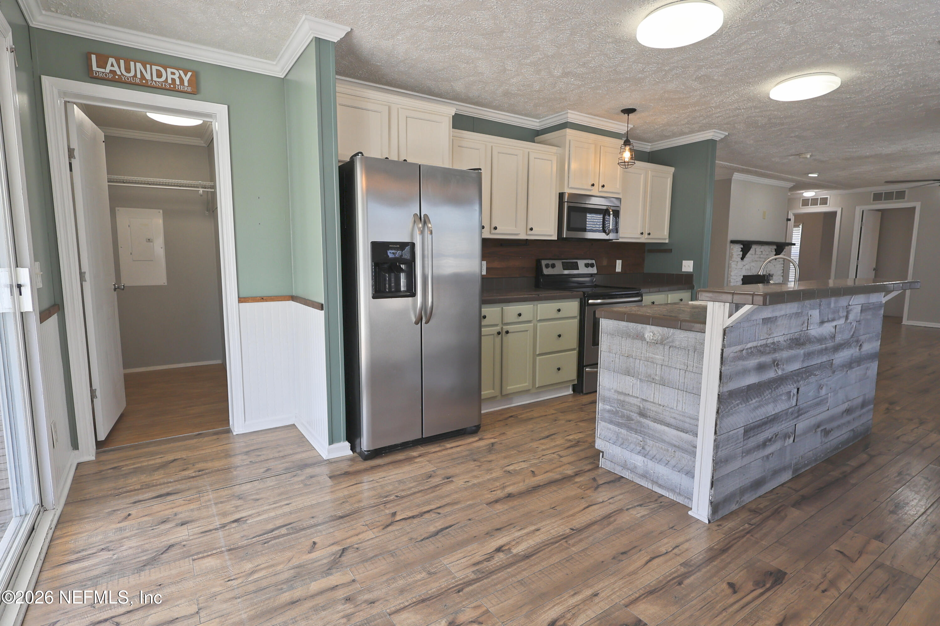 4680 Southeast 92nd Street Starke, FL 32091 - Photo 19 of 80 kitchen/dining