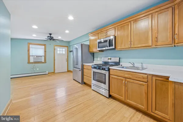 $1,900 | 707 Forrest Street, Unit C, Media, PA 19063