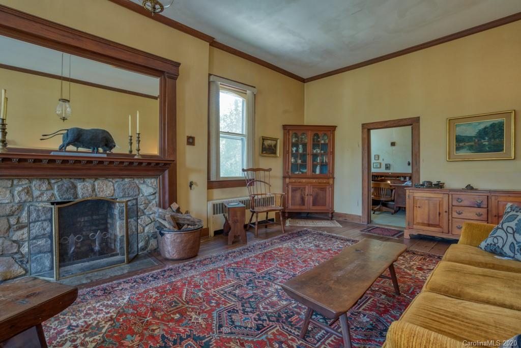 390 River Road Tryon, NC 28782 - Photo 14 of 44