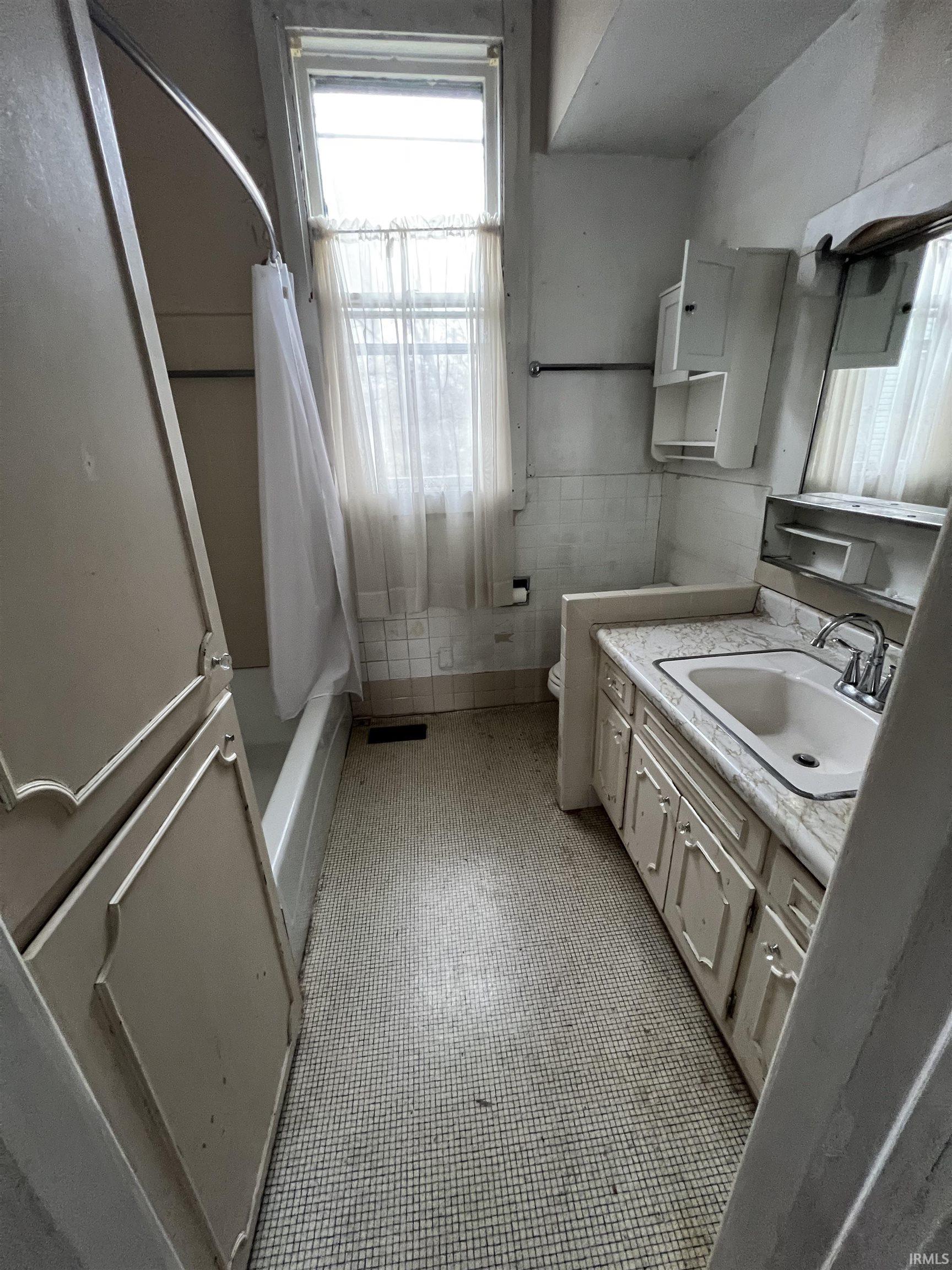 301 Washington Avenue Evansville, IN 47713 - Photo 4 of 30