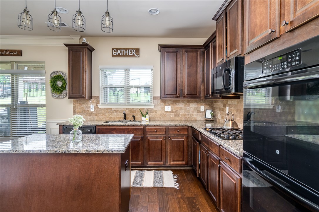 2 Tolkien Drive Anderson, SC 29621 - Photo 12 of 39
