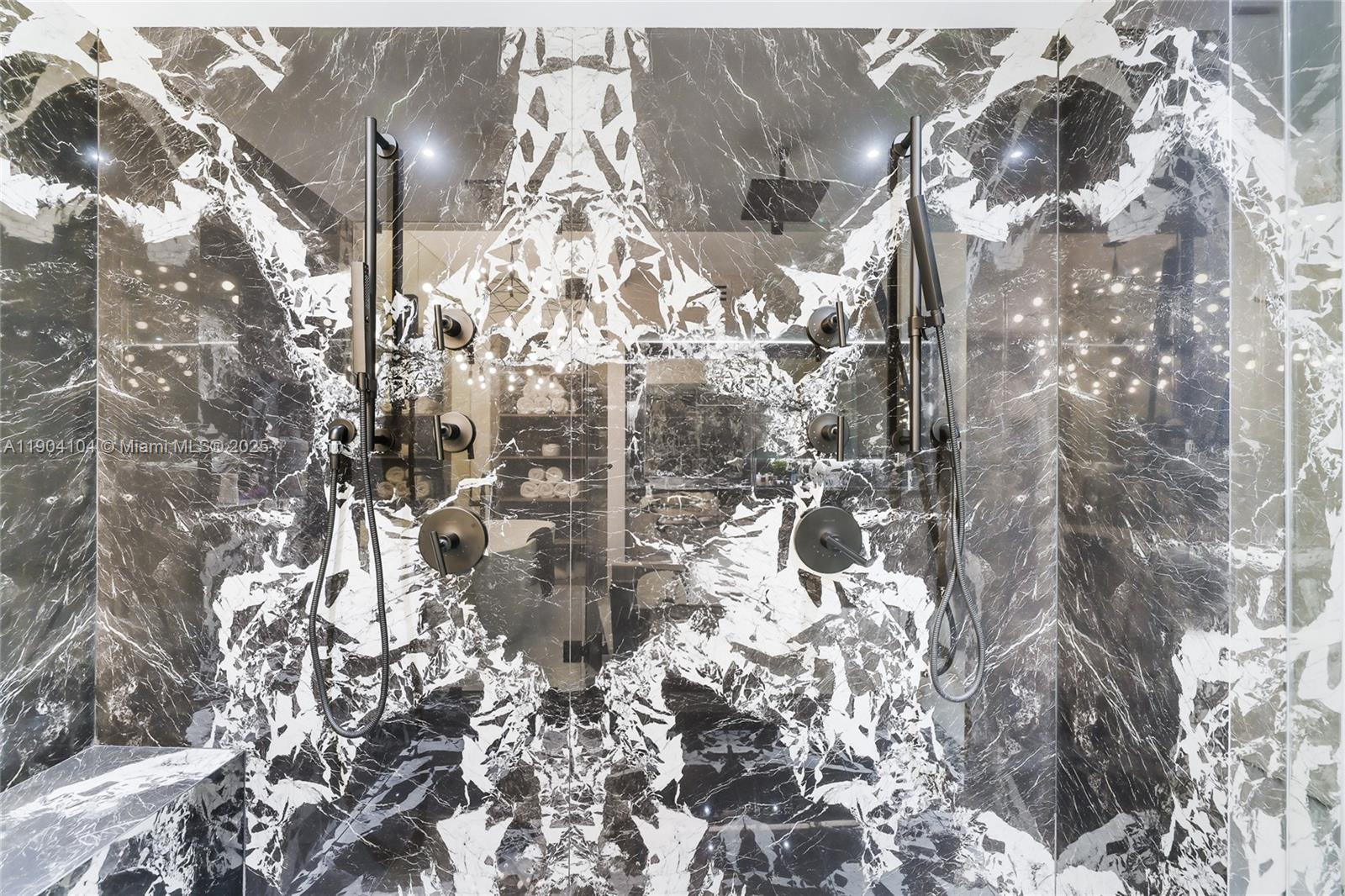 450 Alton Road, Unit 2603 Miami Beach, FL 33139 - Photo 22 of 64