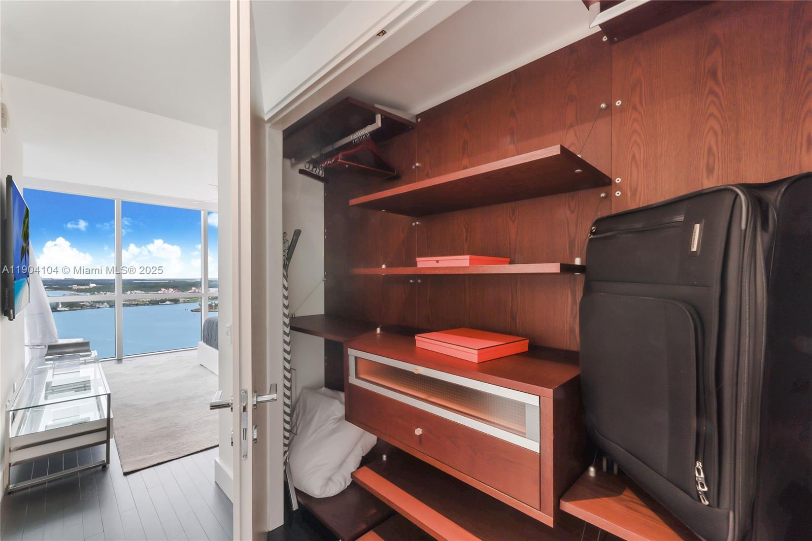 450 Alton Road, Unit 2603 Miami Beach, FL 33139 - Photo 29 of 64