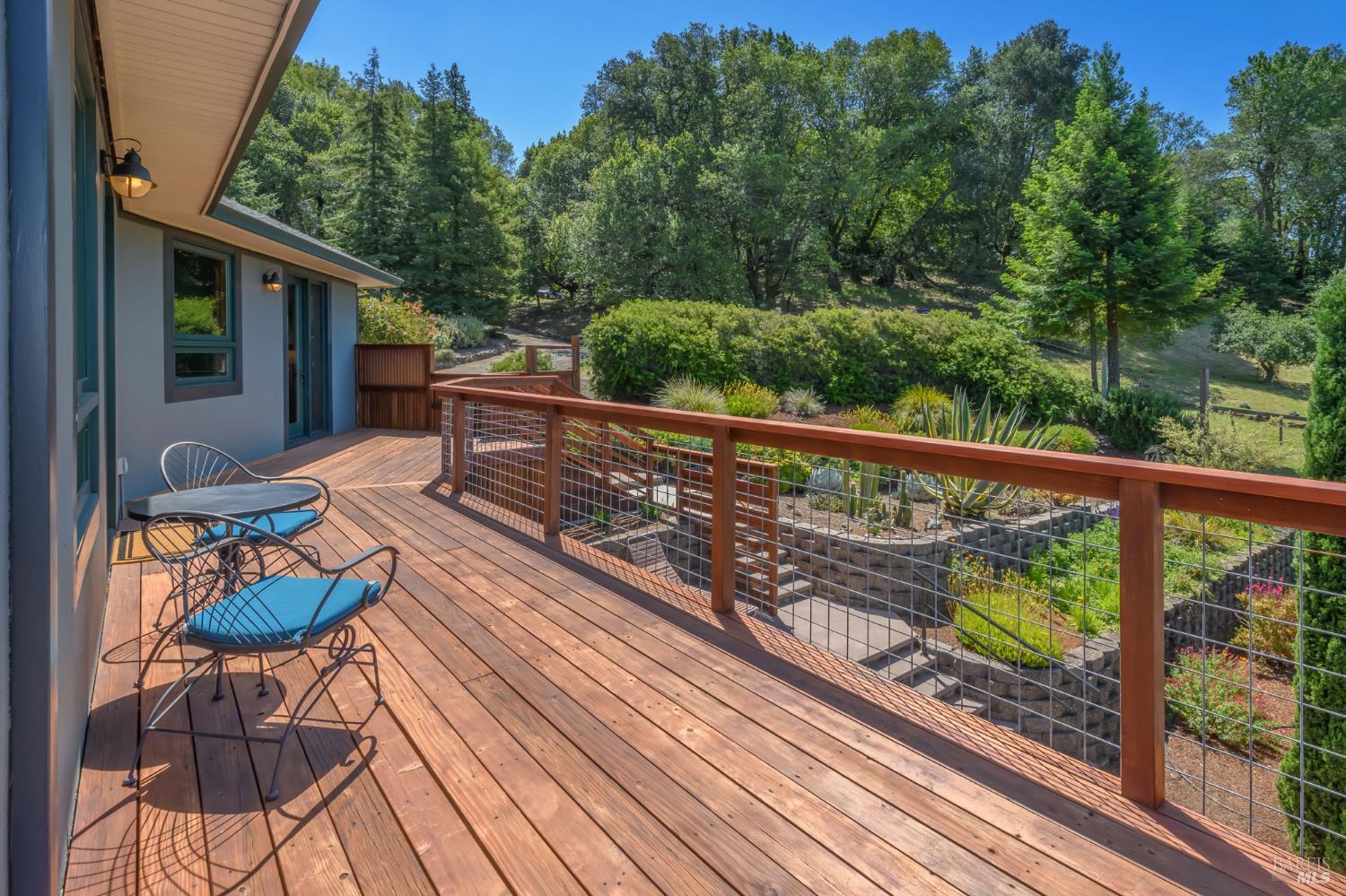 6649 Round Oak Road Penngrove, CA 94951 - Photo 16 of 57